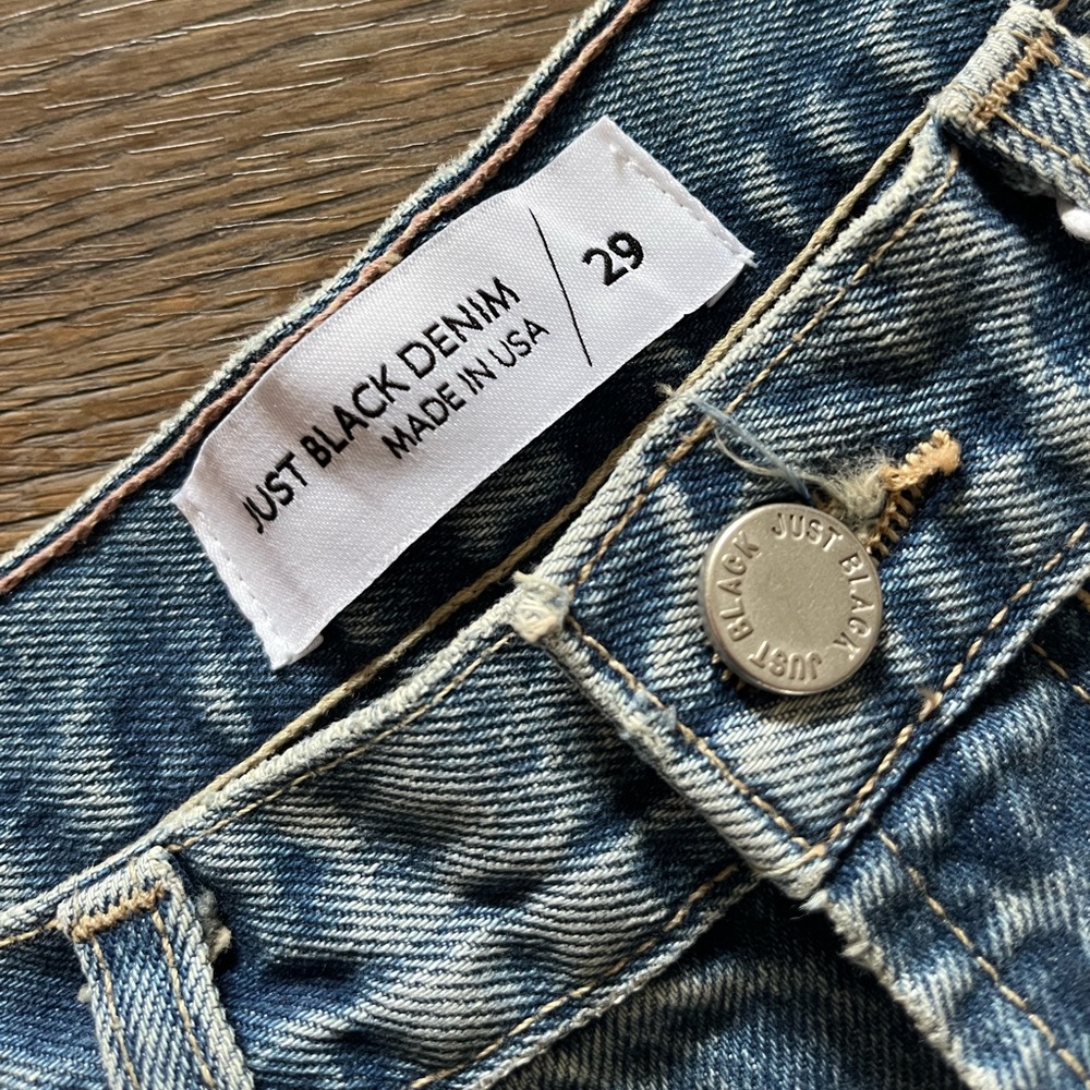 NWT Just Black Denim Straight Relaxed fit medium wash distressed high rise - Picture 6 of 11